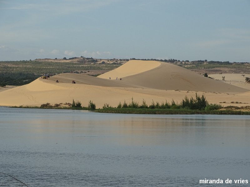 zandduinen van Mui Ne (4).JPG